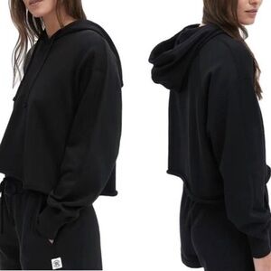 Women’s reigning champ crop hoodie